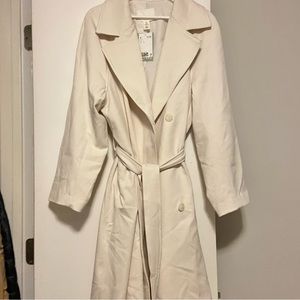 NWT Cream trench coat  with tie waist